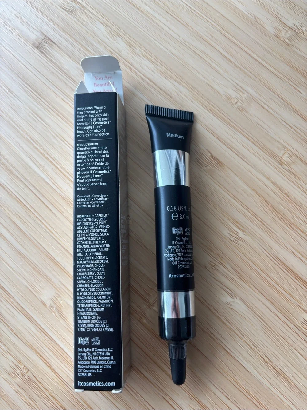 NIB it cosmetics Bye Bye Under Eye Concealer in Medium